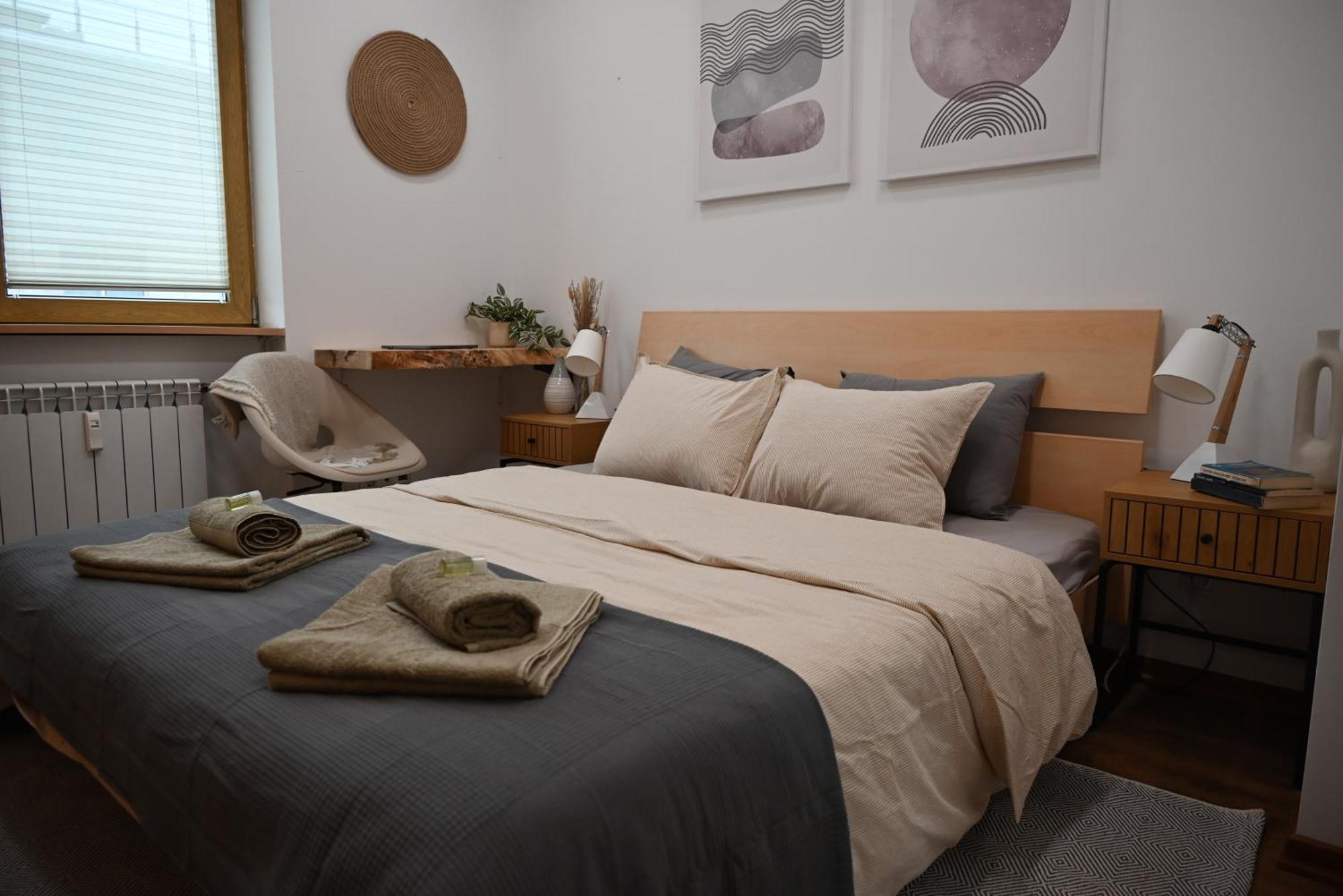Slaveykov Sqr Urbanlux Topcentre 2Bdr Free Parking Sofia Ngoại thất bức ảnh
